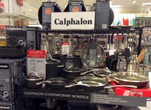 how to clean burnt calphalon pans