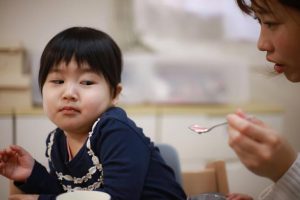 Child Refuses To Take Antibiotics - 5 Best Tips That Worked