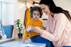 Child Refuses To Take Antibiotics - 5 Best Tips That Worked