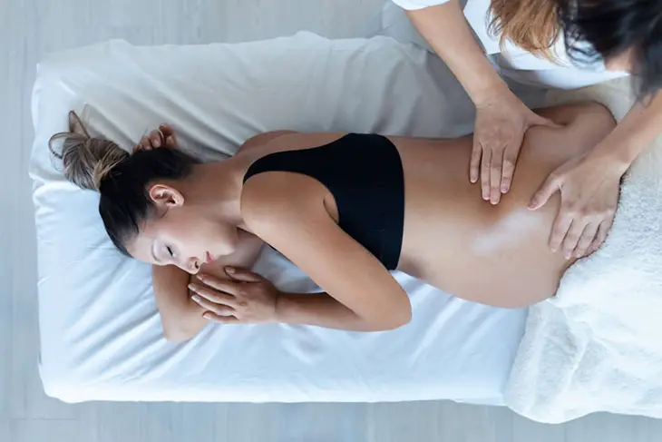 What to Wear to Prenatal Massage