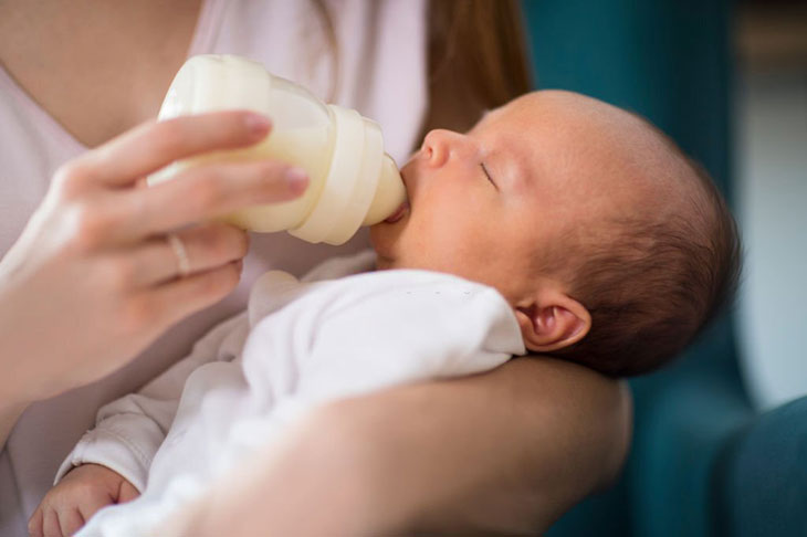 how often 2 month old eat