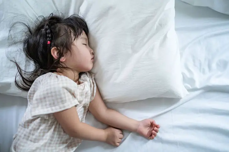 3 Year Old Won't Go To Bed: 10 Popular Causes & Solutions