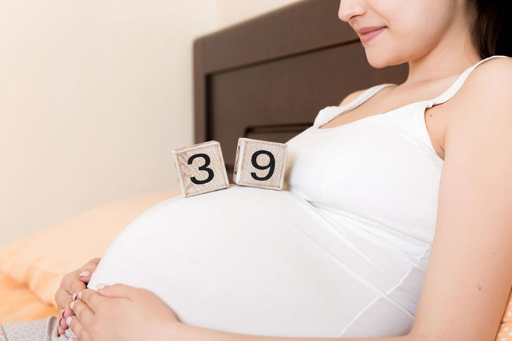 is it ok to induce labor at 39 weeks