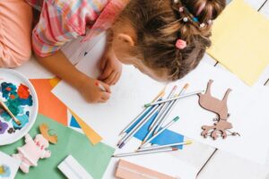 how to encourage creativity in toddlers
